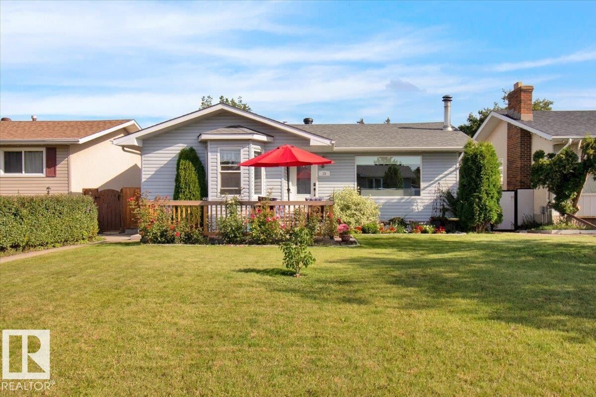 Property Photo:  15 Belleville Avenue  AB T7X 1J6 