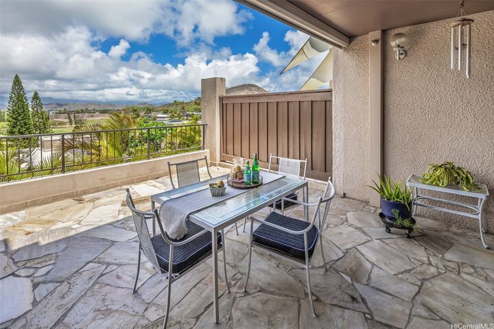 Property Photo: 323-D Kaelepulu Drive 304 HI 96734