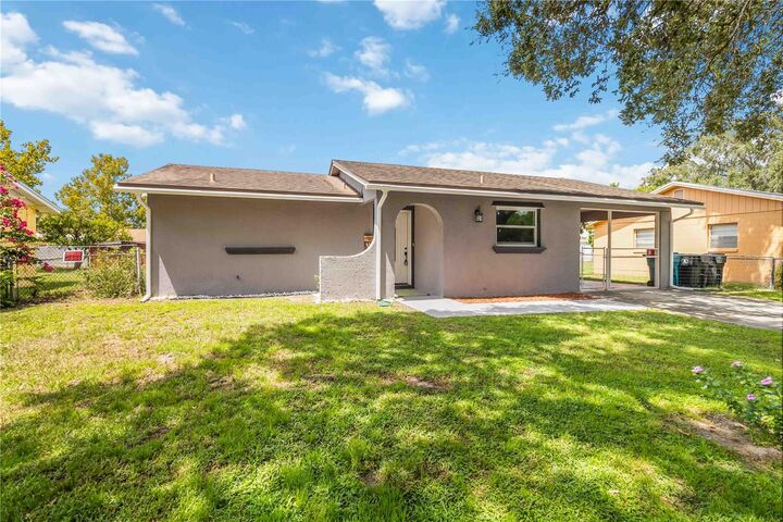Property Photo: 3046 Grandola Drive FL 32811