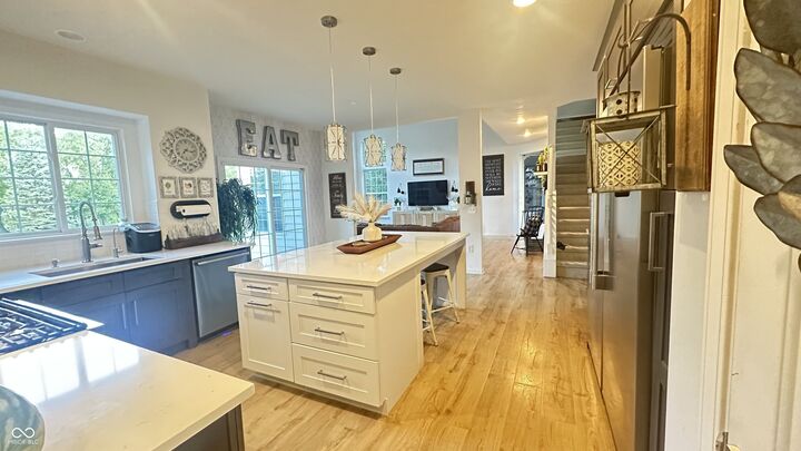 Property Photo:  12431 Cirrus Drive  IN 46037 