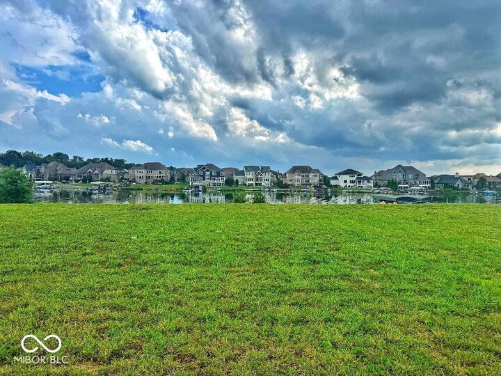 13445 Haven Cove Lane  Fishers IN 46055 photo