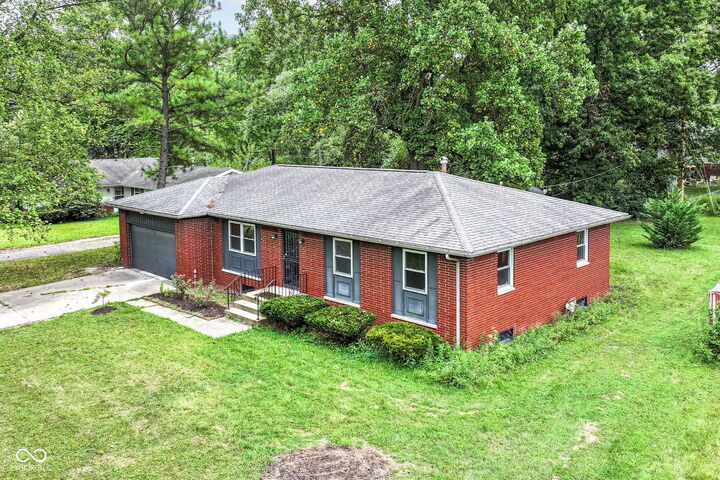 Property Photo:  1315 W 81st Street  IN 46260 