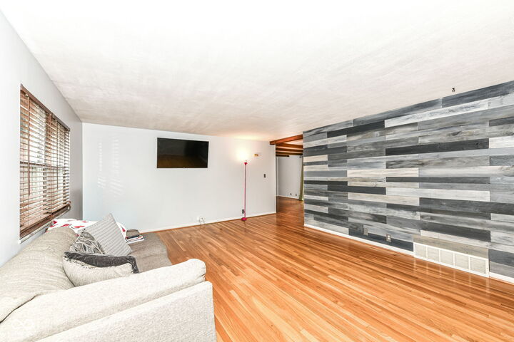 Property Photo: 1315 W 81st Street IN 46260