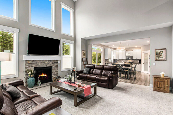 Property Photo:  3084 Peachleaf Court  MI 49424 