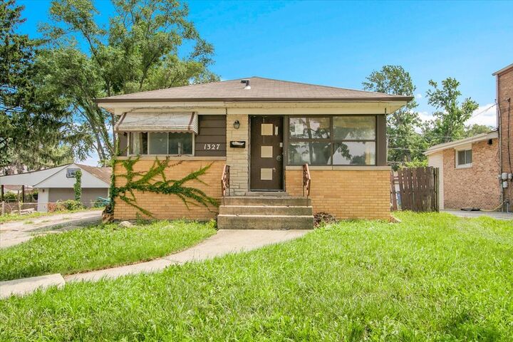 1327 S Wolf Road  Hillside IL 60162 photo