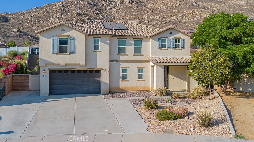 Property Photo:  7404 Blue Oak Road  CA 92507 