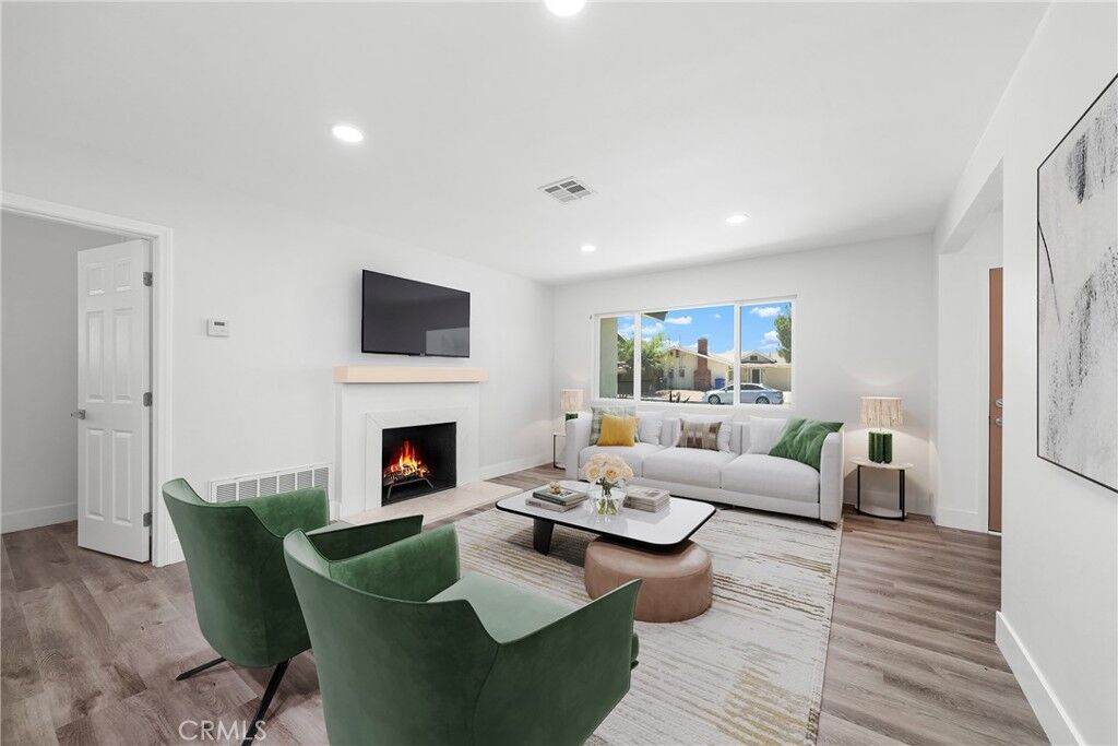 Property Photo: 27328 Norwood Street CA 92346