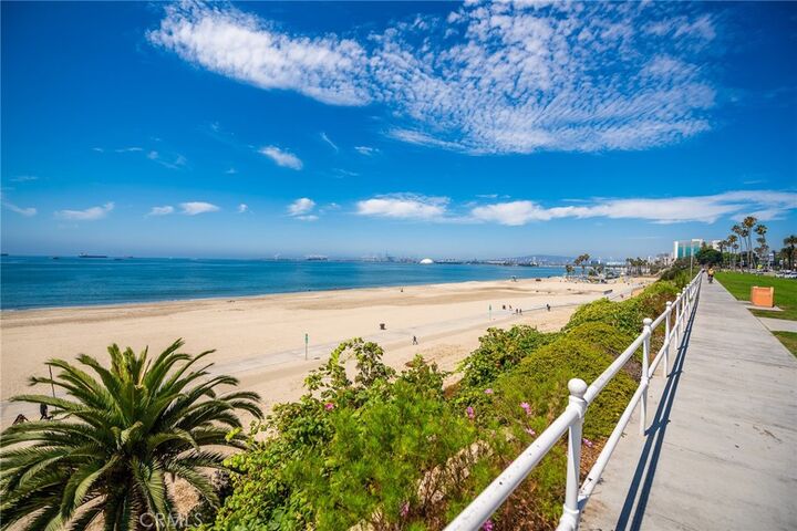 Property Photo: 2772 2A E 2nd Street A2 CA 90803