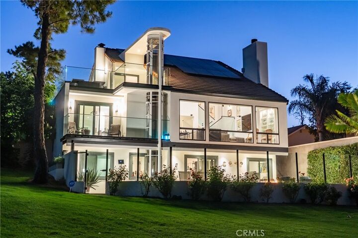 4520 Park Cordero  Calabasas CA 91302 photo