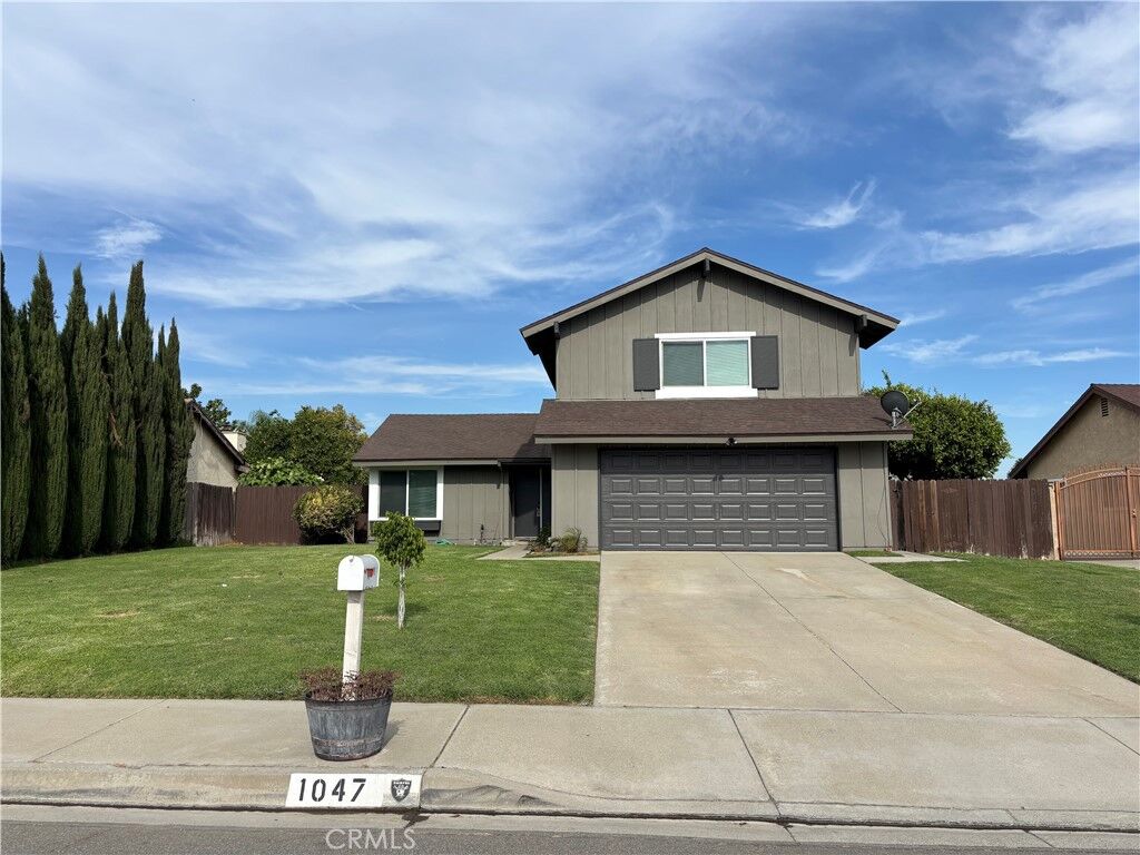 Property Photo: 1047 Geronimo Avenue CA 92316