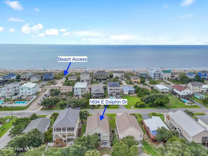 Property Photo:  1634 E Dolphin Drive  NC 28465 