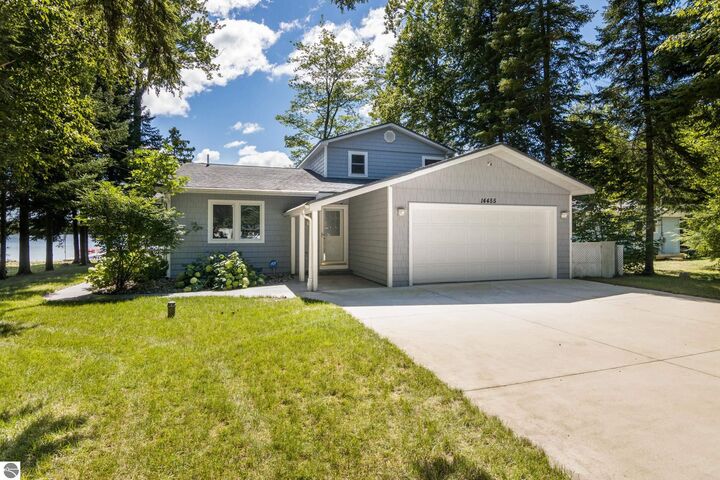 Property Photo:  14455 Birch Point Drive  MI 49648 