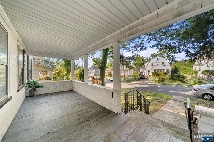 Property Photo:  153 Morris Avenue  NJ 07631 