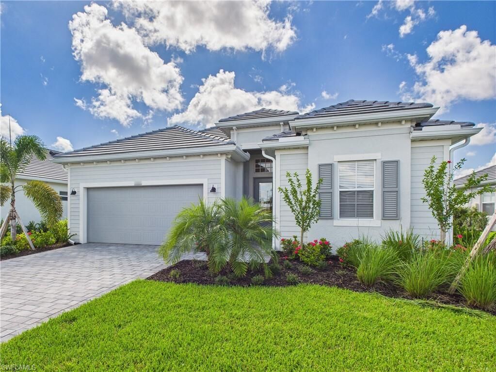Property Photo:  5412 Fancourt Links Way  FL 34142 