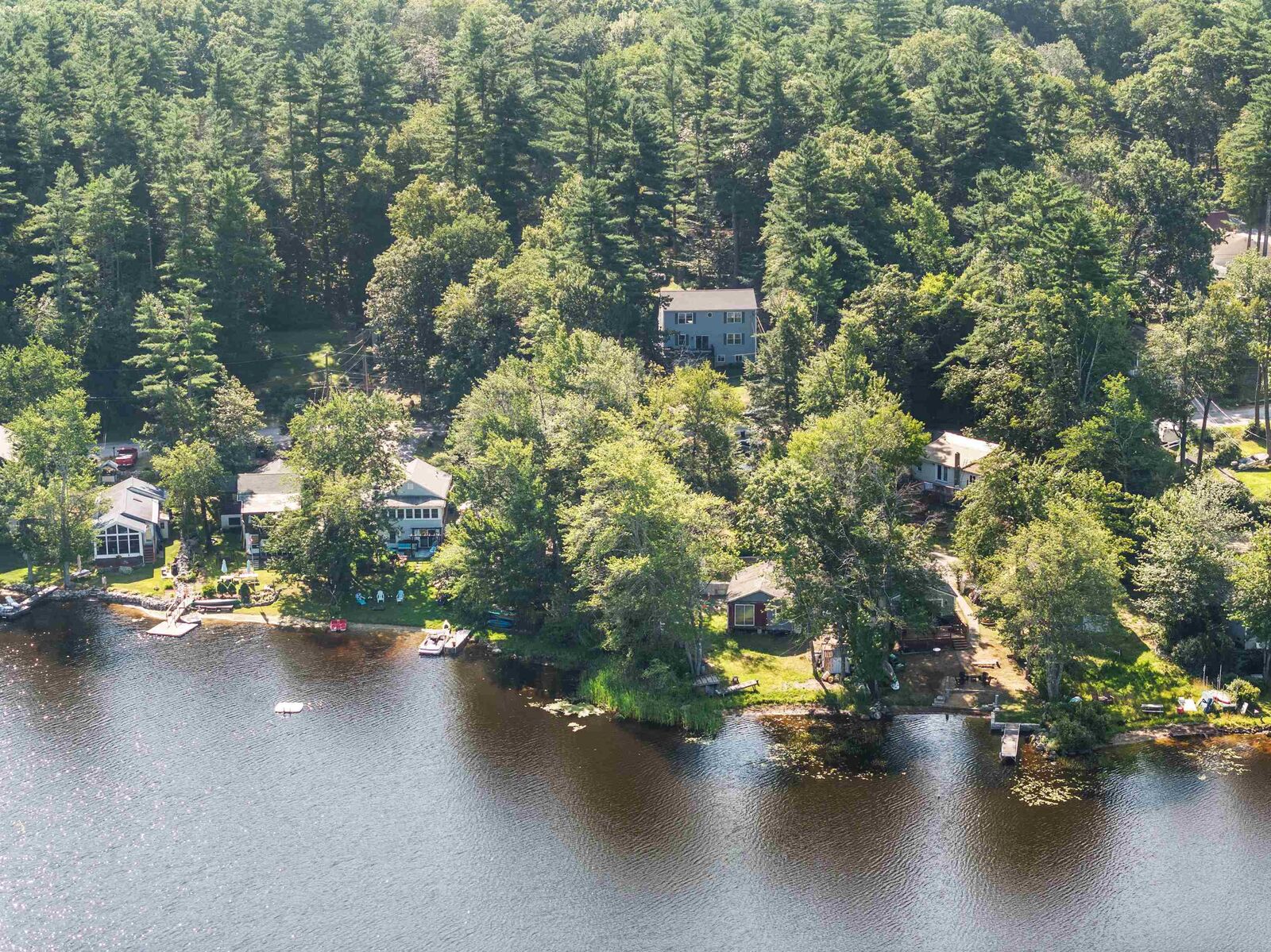 Property Photo: 7 Woodlawn Road NH 03077