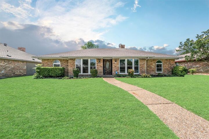 Property Photo:  1506 Concord Drive  TX 75081 