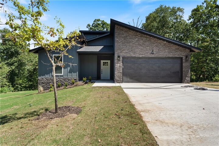 4 Berfoyl Lane  Bella Vista AR 72715 photo