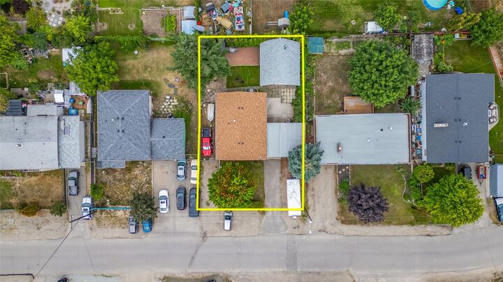 Property Photo: 460 Perry Road BC V1X 1H8