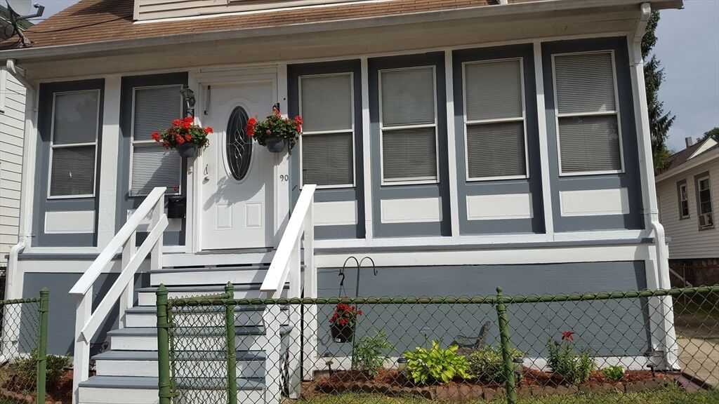 Property Photo:  90 Hollingsworth St  MA 02126 