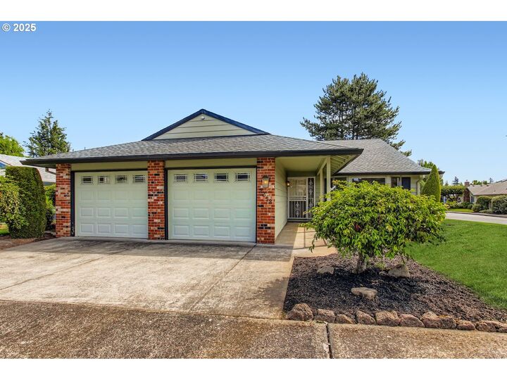 Property Photo: 2352 NE 153rd Pl OR 97230