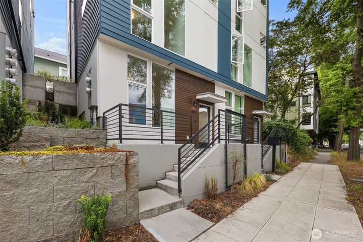 4051  Rainier Avenue S  Seattle WA 98118 photo