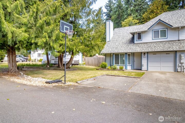 Property Photo: 5823 186th Avenue Ct E A WA 98391