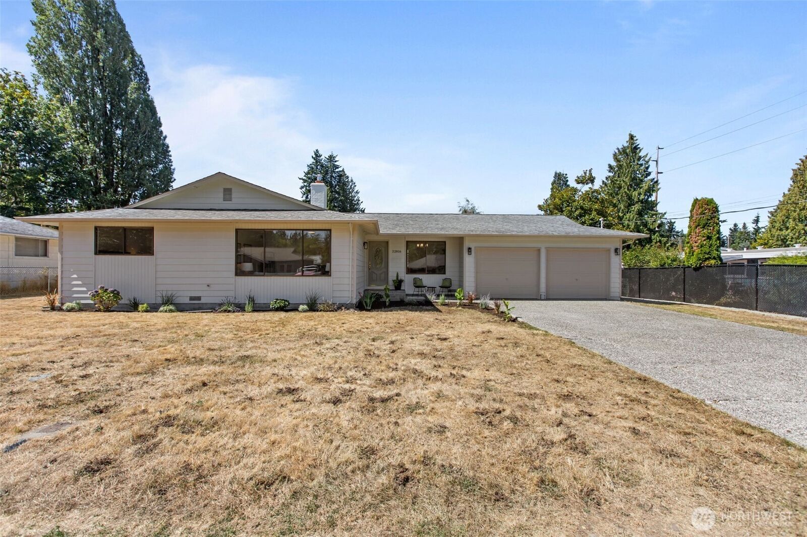 Property Photo:  22816  85th Place W  WA 98026 