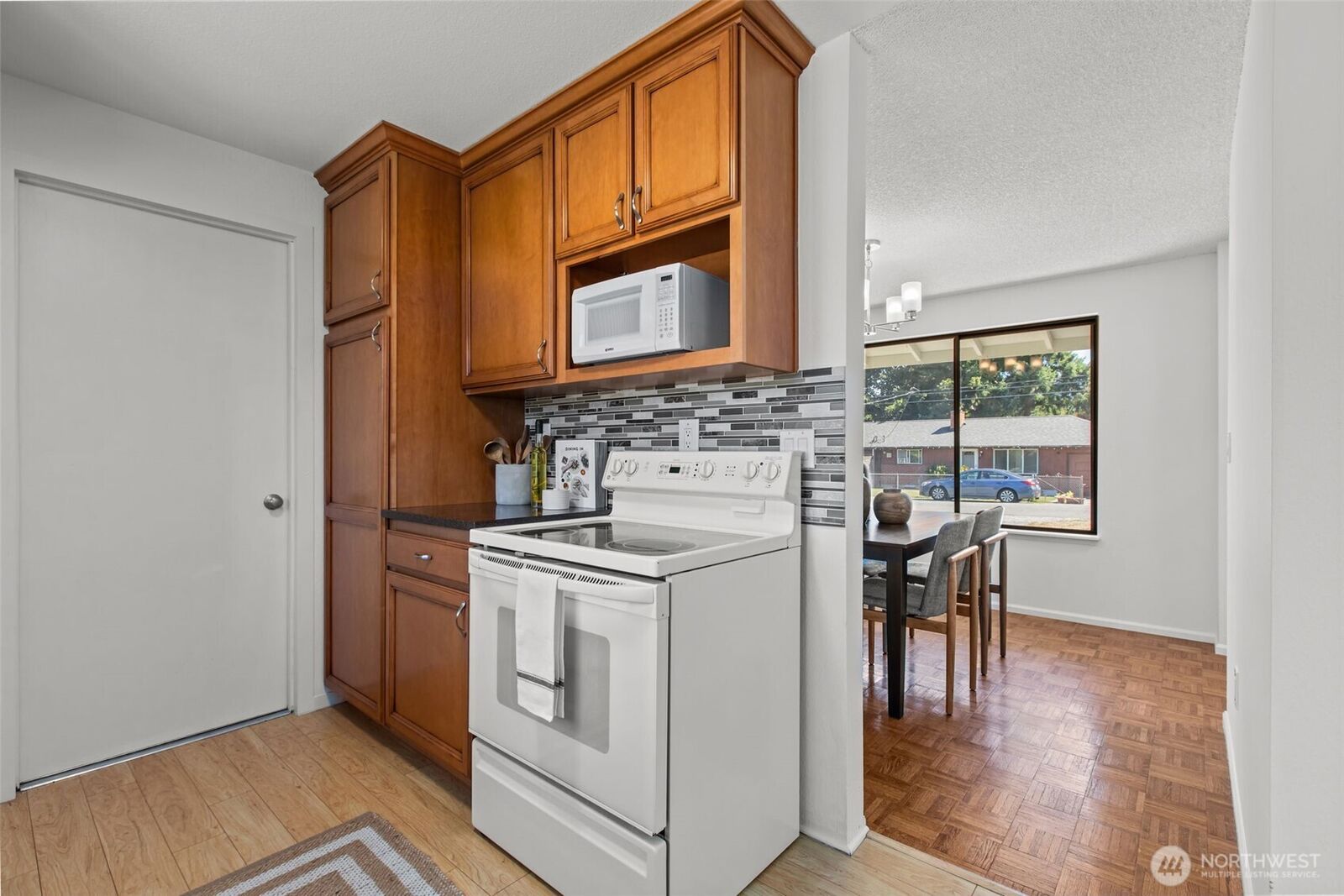 Property Photo: 22816 85th Place W WA 98026