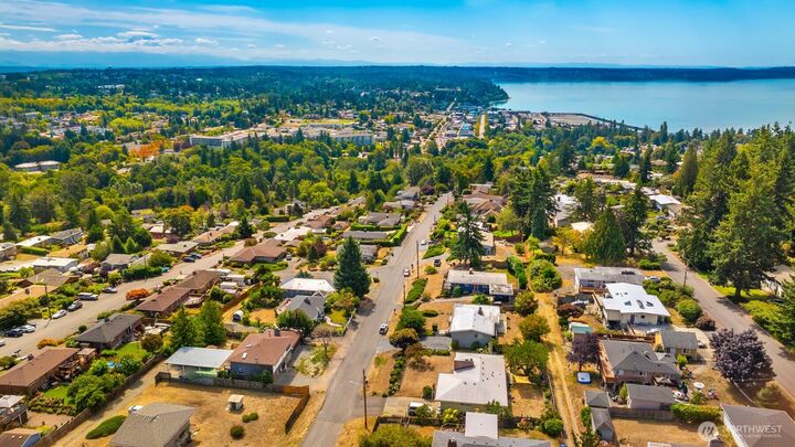Property Photo:  20816  7th Avenue S  WA 98198 
