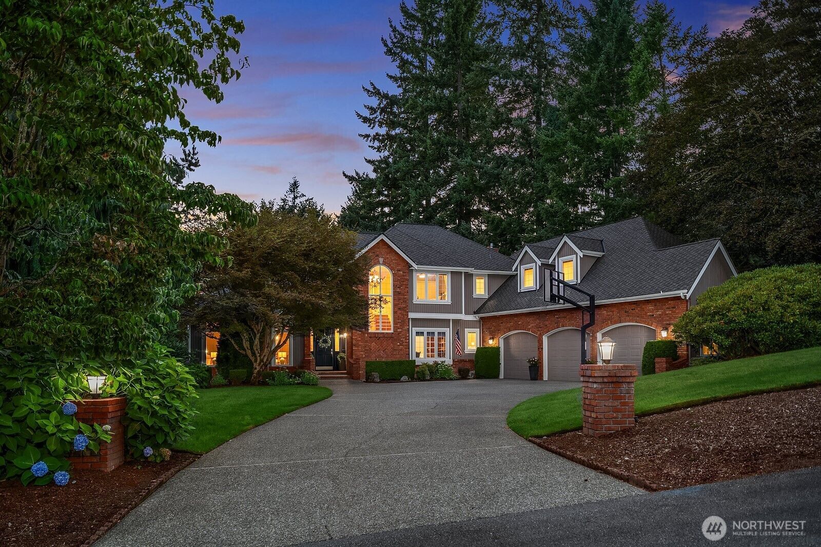Property Photo: 3521 264th Avenue SE WA 98075