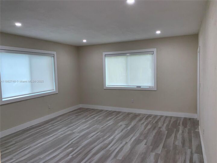 Property Photo: 1145 NE 113th St 1145 FL 33161