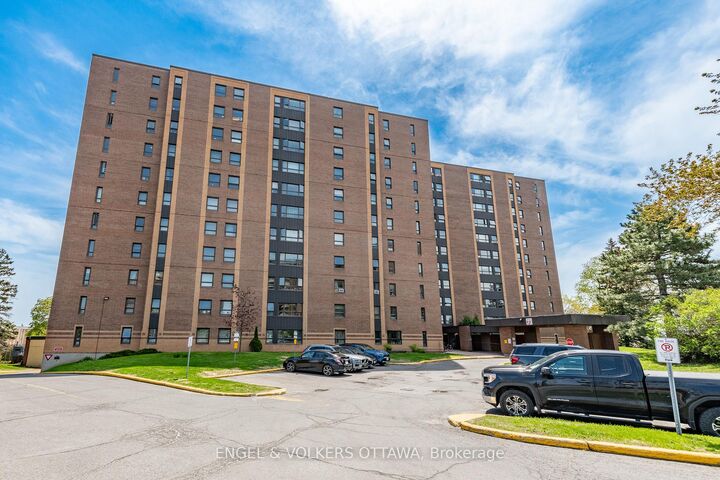 Property Photo: 1356 Meadowlands Drive E 8 ON K2E 6K6