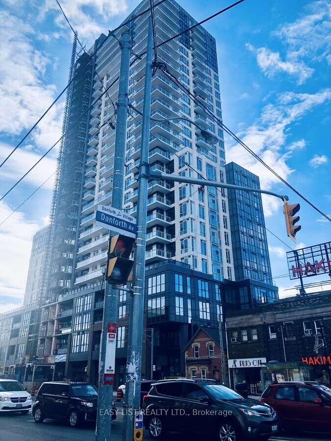 Property Photo:  286 Main Street 2708  ON M4C 0B3 
