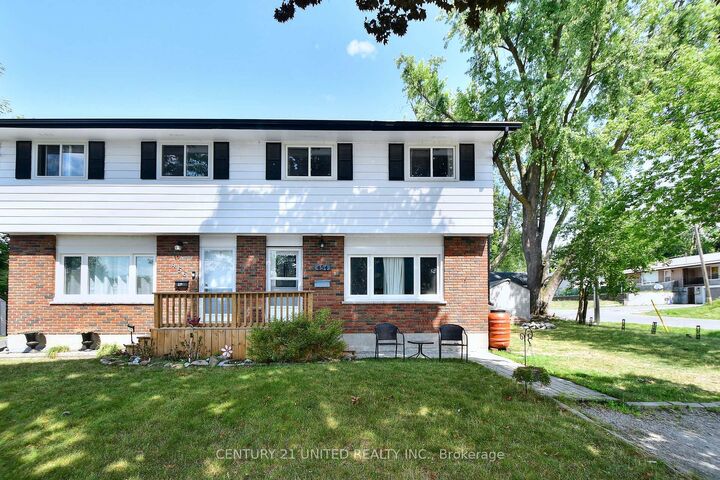 Photo de la propriété: 454 Southpark Drive ON K9J 1C3