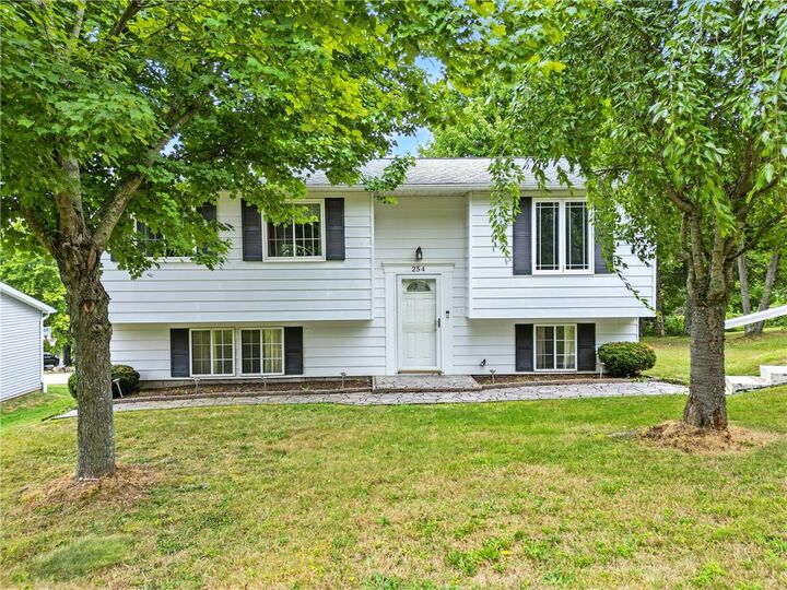 Property Photo: 254 Harvey Drive PA 16346