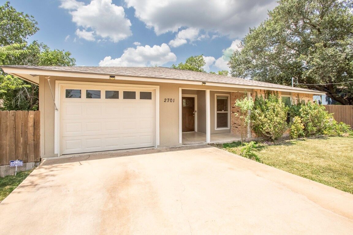 Property Photo: 2701 Peach Tree Lane TX 78613