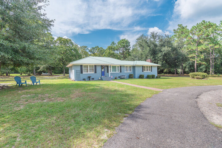 Property Photo: 581 Montmorenci Road SC 29801