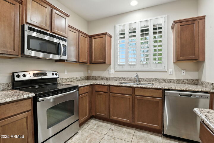 Property Photo:  3750 S Winter Lane 102  AZ 85297 