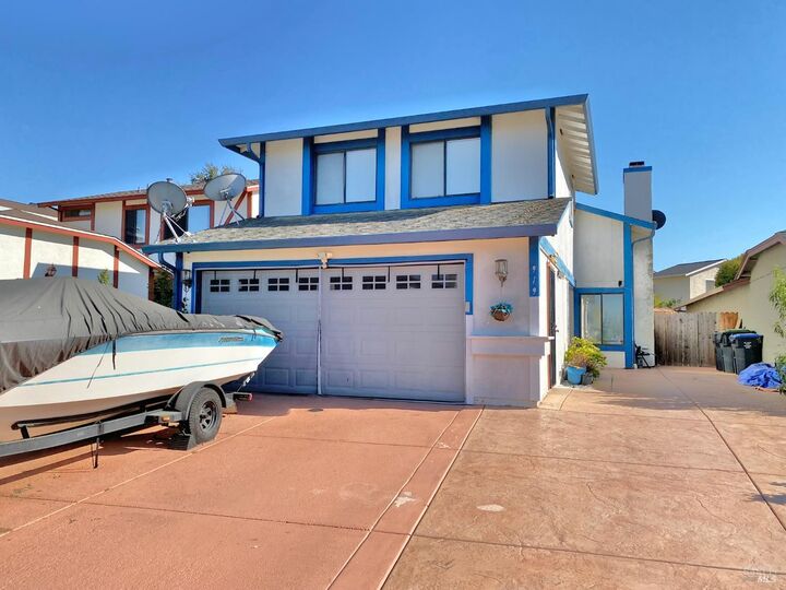Property Photo: 919 Brandon Way CA 94533