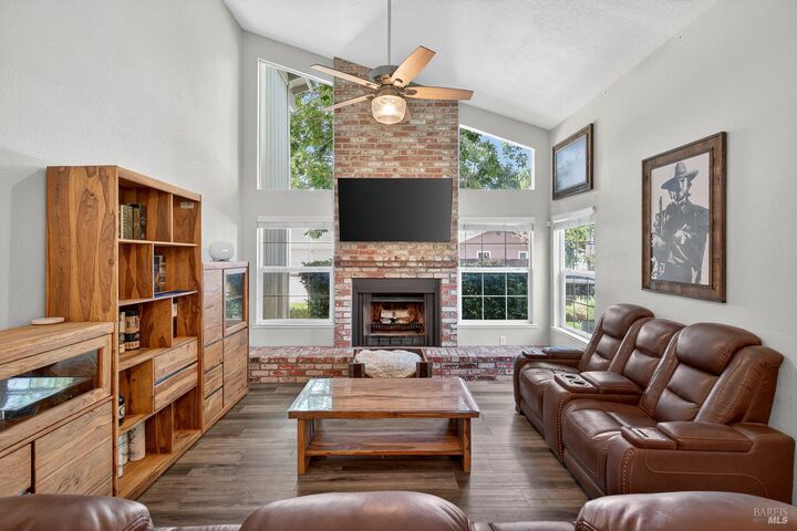Property Photo: 920 N Lincoln Street CA 95620