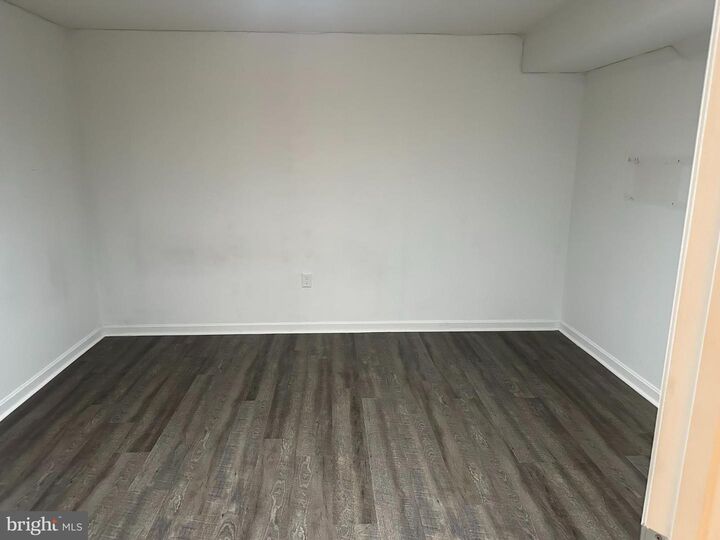 Property Photo: 1372 Warrenton Road B VA 22406
