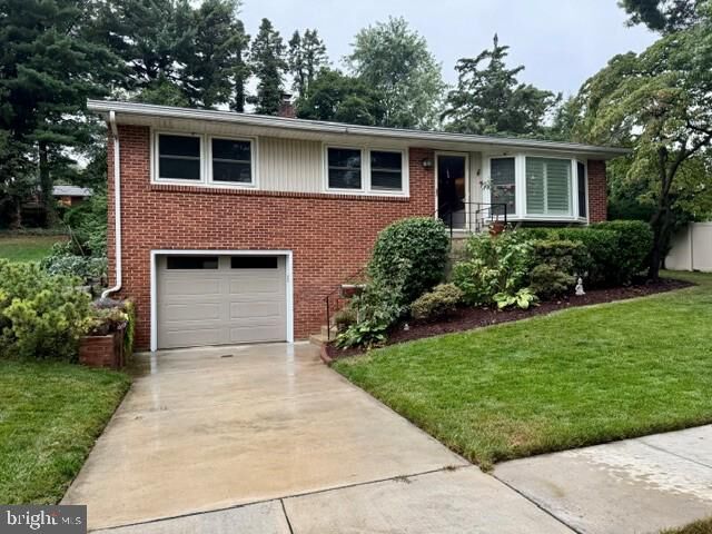 Property Photo: 13 Brier Road PA 17011