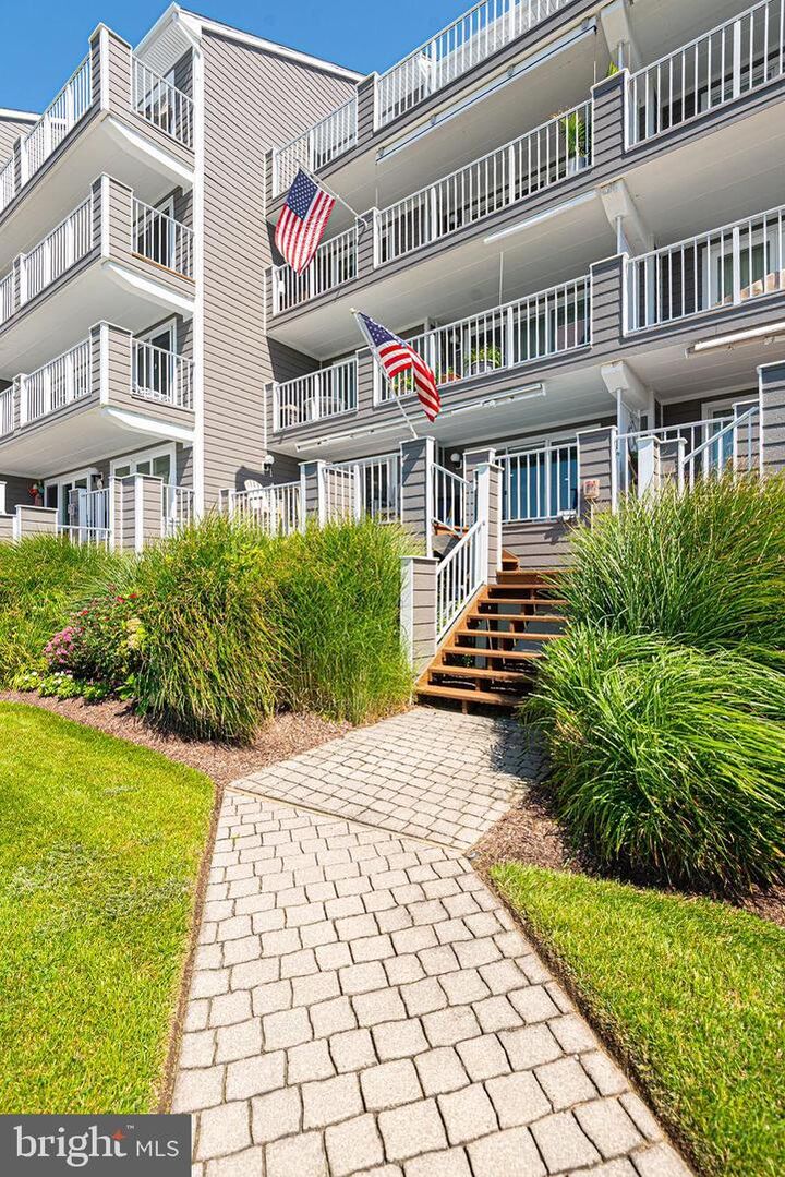 Property Photo:  427 14th Street M103  MD 21842