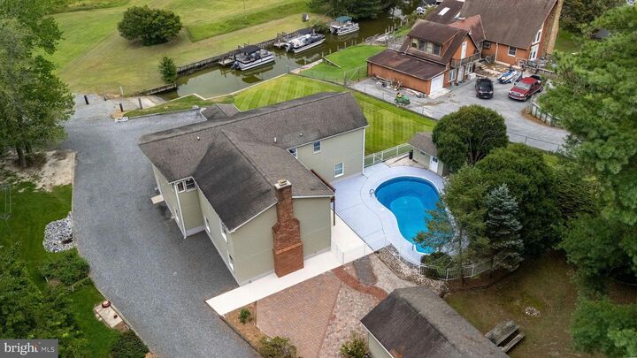 Property Photo:  24151 Creek View Drive  DE 19966 