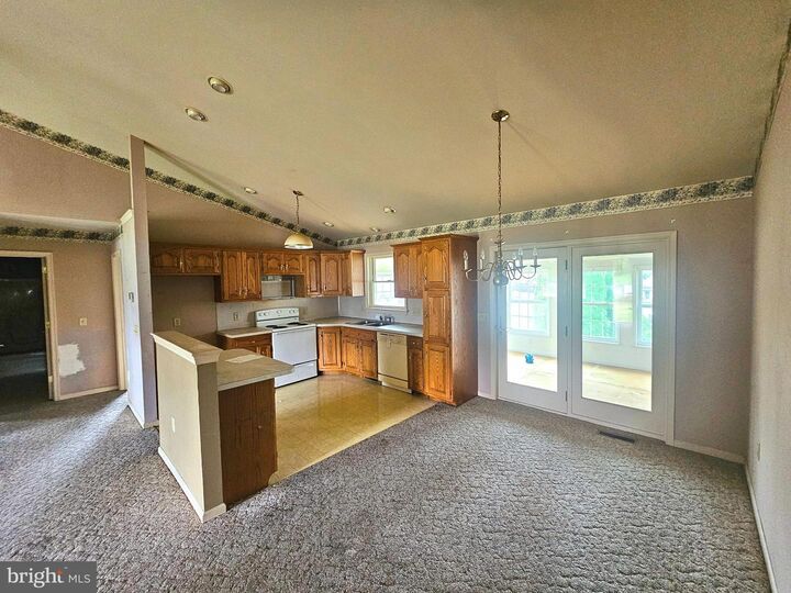 Property Photo:  605 Progress Avenue  PA 17042 