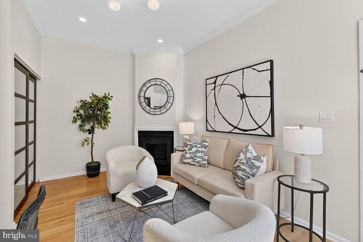 Property Photo: 2119 N Street NW 6 DC 20037