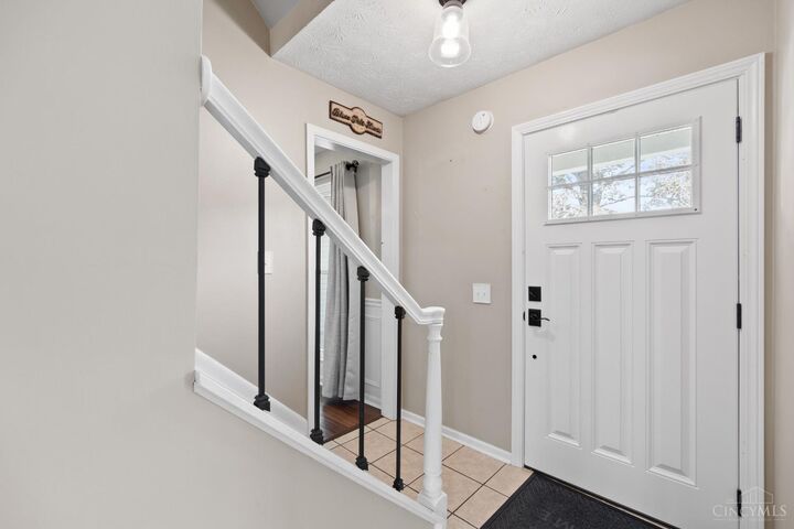 Property Photo: 3281 Greenwich Drive OH 45014
