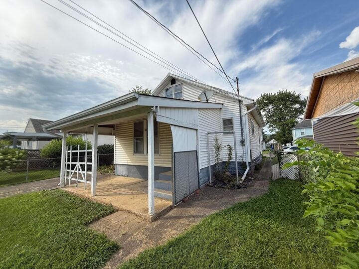 Property Photo:  794 Jefferson Avenue  OH 45601 