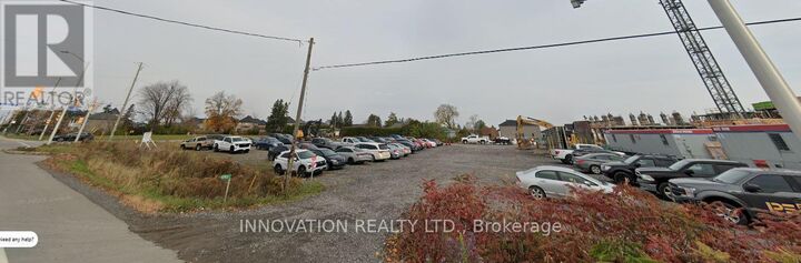 Property Photo:  4743 Bank Street  ON K1T 3W7 