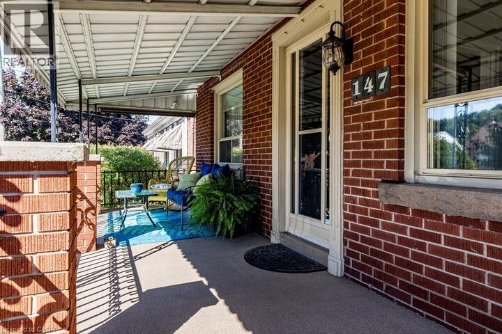 Property Photo: 147 Stewartdale Avenue ON L8K 4P6